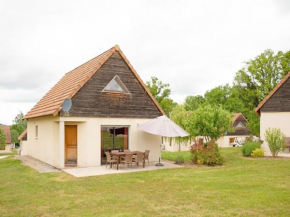 Idyllic Holiday Home in Lacapelle-Marival with Garden